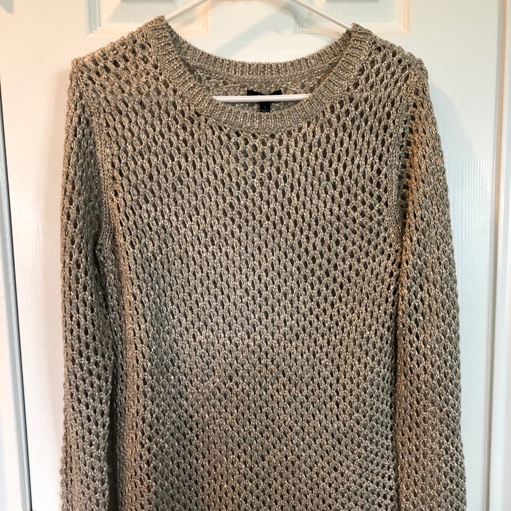 Long sleeve layering sweater